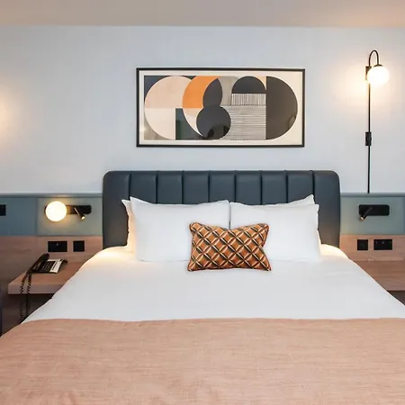 Crowne Plaza Birmingham City By Ihg Exterior photo
